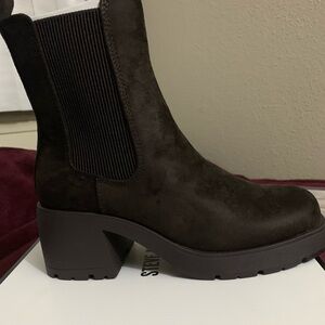 Steve Madden Dark Brown Heeled Boots